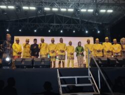 Ribuan Masyarakat Memadati Ruang Terbuka Hijau ( RTH) Pembukaan HUT Kabupaten Bireuen Ke 26 Tahun.