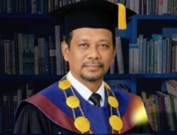 Sejarah Baru, Profesor Pertama Alumni IAIN Langsa Diraih Muzakkir Samidan