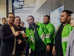 Pembina IMI Aceh Salurkan SIM Gratis di Kota Langsa 