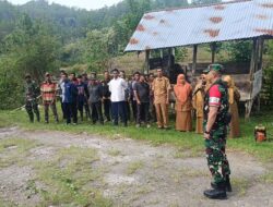 Dansatgas TMMD ke-126 Pimpin Gotong Royong Bersihkan Makam Datu Merah Mege