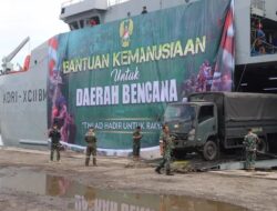 Kapal ADRI–XVII BM yang mengangkut Bantuan Logistik dari Mabesad tiba di Pelabuhan Belawan