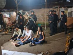 Brimob Polda Sumut Perkuat Pengamanan Malam Hari, KRYD Gabungan Amankan 21 Terduga Pengguna Narkoba di Jermal XV-Medan Denai