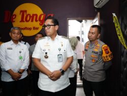 Diduga Jadi Lokasi Peredaran Narkoba, Polrestabes Medan bersama Pemko Medan dengan Langkah Tegas Segel dan Pasang Stiker Hentikan Operasional THM De Tonga di Jalan Sei Belutu-Medan Selayang