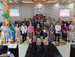 Polsek Tanjung Morawa Laksanakan Kegiatan Minggu Kasih dan Salurkan Bantuan Sembako kepada Warga Terdampak Banjir