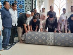 Masjid Agung Medan Pasang Ambal Khusus dari Turki untuk Ibadah Dihadiri Eddy Rahmayadi