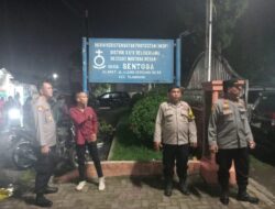 Kapolsek Tanjung Morawa Laksanakan Kegiatan Monitoring Perayaan Malam Ibadah Natal, Pastikan Berjalan Aman dan Kondusif