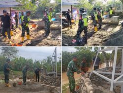 Babinsa Koramil 11/Bandar Baru:Gotong Royong Pembuatan Jembatan Gantung di Desa Ara
