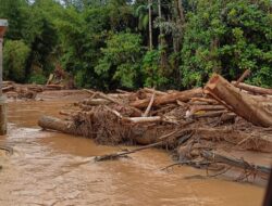 Tahun 2026 Dibuka dengan Pekerjaan Besar Pemerintah Pusat yang Belum Sepenuhnya Tuntas, Pemulihan Pasca Bencana Banjir Bandang dan Tanah Longsor yang Melanda di Sumatera
