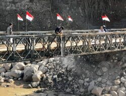 TNI Percepat Pembangunan Jembatan Bailey Krueng Pelang