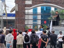GUNTUR Kepung LLDikti dan Kejatisu: Isu “Permainan KIP Kuliah” Meledak, Mahasiswa Ancam Aksi Lebih Besar