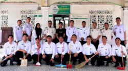 Lapas Narkotika Langsa Sambut Ramadhan Lewat Aksi Bersih Masjid
