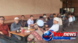 Usai Diuji Al-Qur’an, Empat Rival Pilchiksung Tualang Teungoh Malah Ngopi Semeja