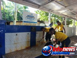 Peduli Rumah Ibadah, Brimob Aceh Percantik Masjid Baiturrohim dan Serahkan Peralatan Kebersihan