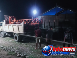 TNI dan Warga Lhok Panah Bahu-Membahu Langsir Mesin Sumur Bor TMMD Malam Hari