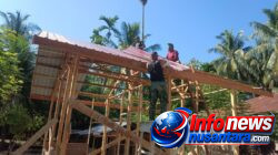 Mimpi Muhammad Amin Miliki Rumah Layak Hampir Terwujud, Satgas TMMD Ke-129 Kodim 0102/Pidie Mulai Pasang Atap
