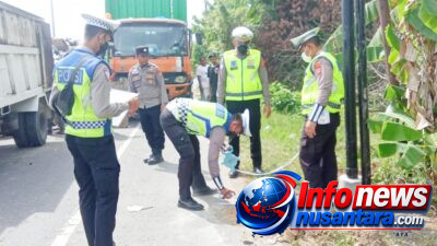 Polres Bireuen Tinjou Ketempat  Kejadian Laka Lantas Antara Mobil Pengangkut Sampah dan Mobil Box
