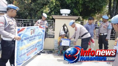 Sambut Hari Jadi ke-24, Propam Polres Subulussalam Laksanakan Bantuan Sosial Pembagian Sembako kepada Masyarakat