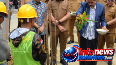 Wali Kota, Wakil Wali Kota dan Sekda Langsa Letakkan Batu Pertama Pembangunan Masjid Asy-Syakirin